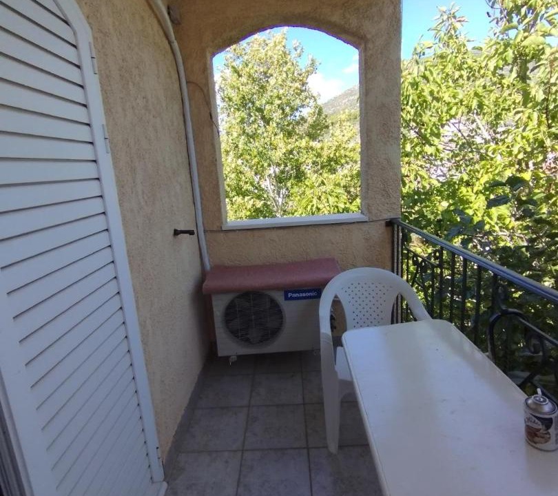 Photo of Patio Balcony in Akraifnion