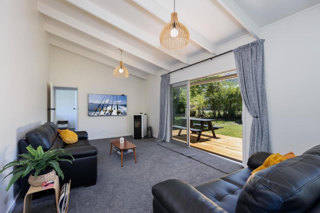 Photo of Livingroom in Anakiwa