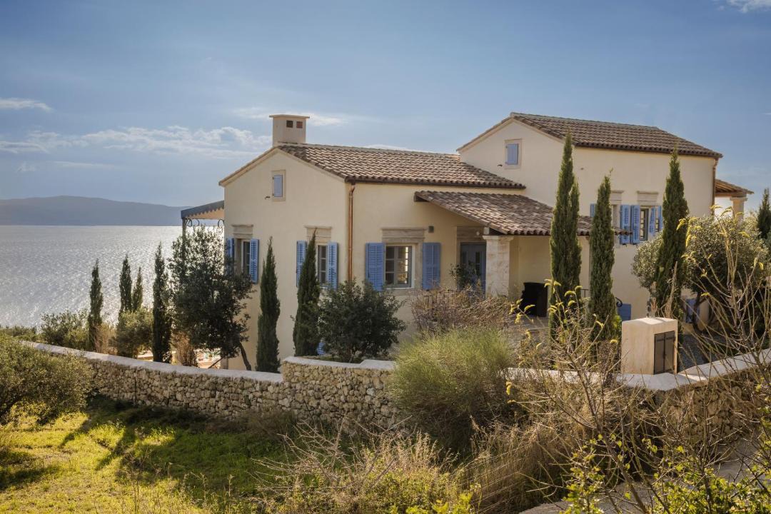 Photo of Buildings in Mavrata
