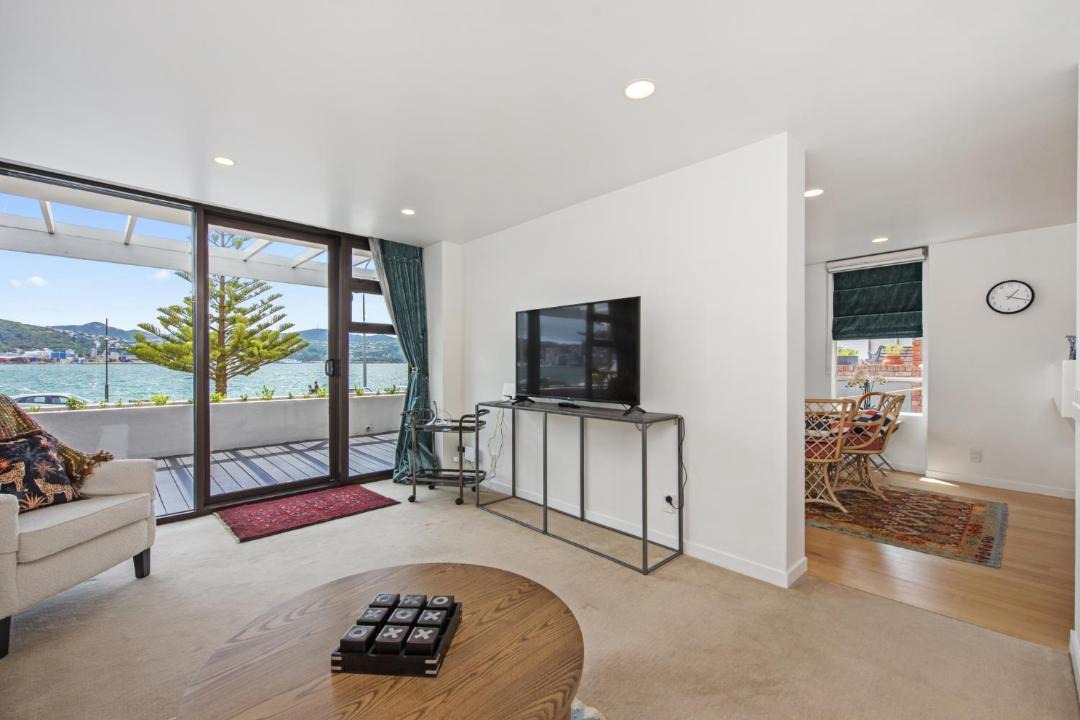 Photo of Livingroom in Oriental Bay