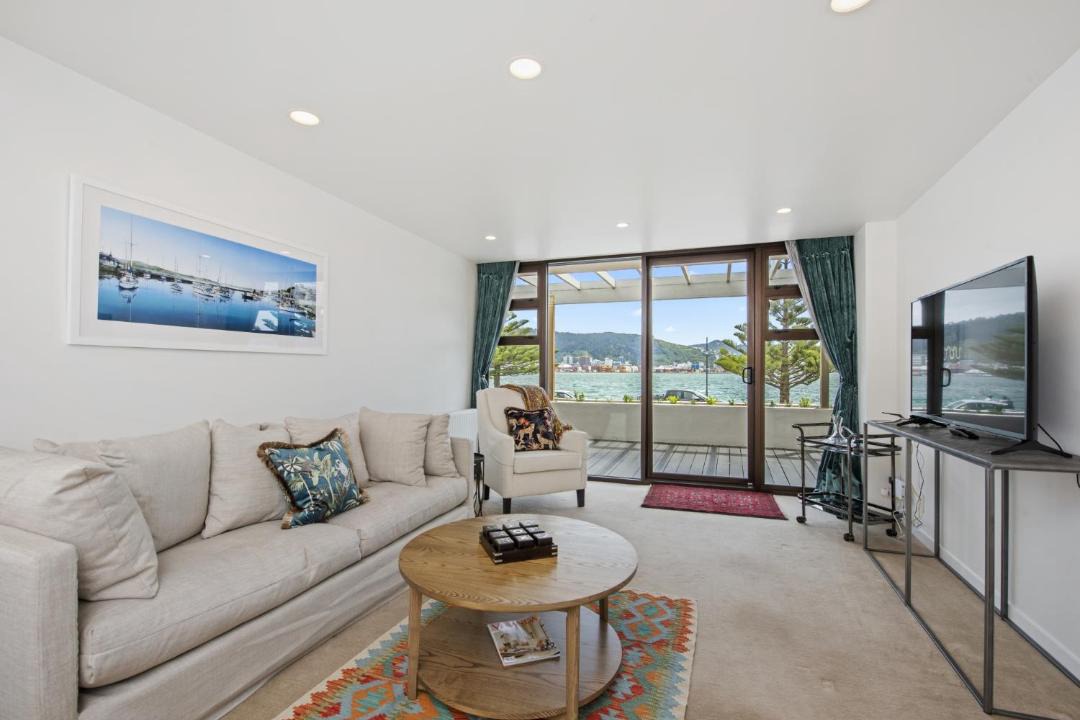 Photo of Livingroom in Oriental Bay