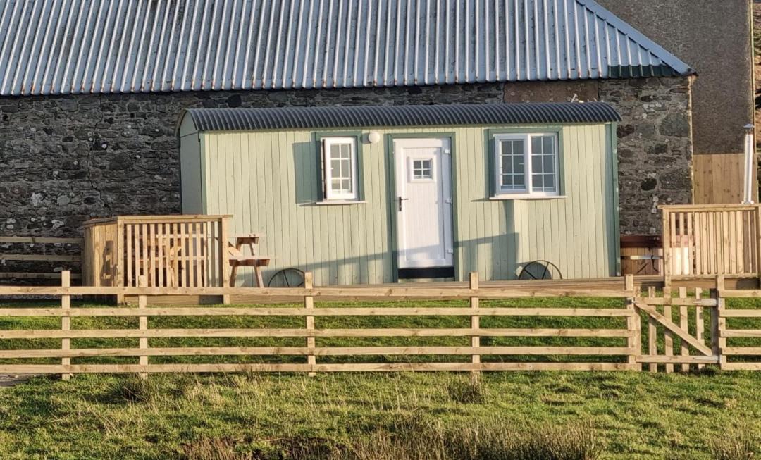 Photo of Buildings in Muasdale