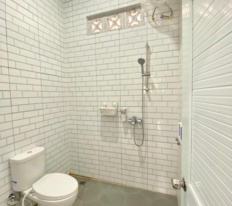 Photo of Bathroom in Mertoyudan