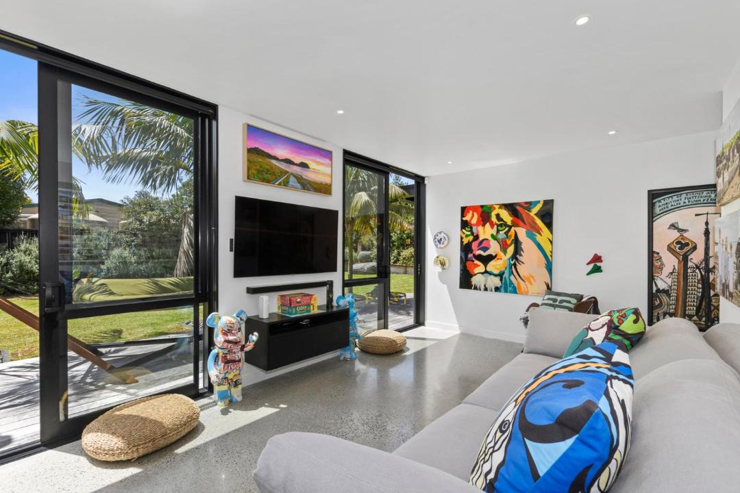 Photo of Livingroom in Matapouri