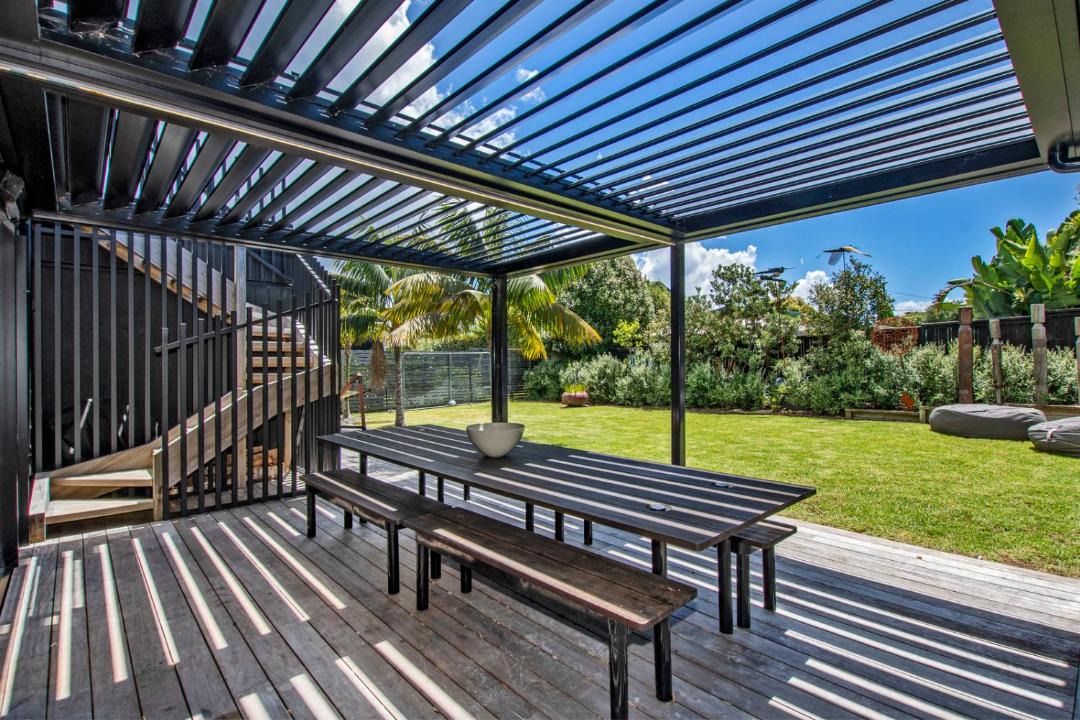 Photo of Patio Balcony in Matapouri