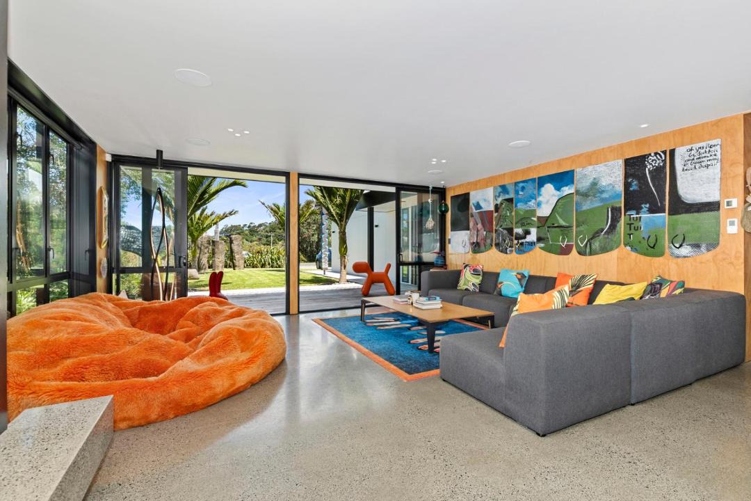 Photo of Livingroom in Matapouri