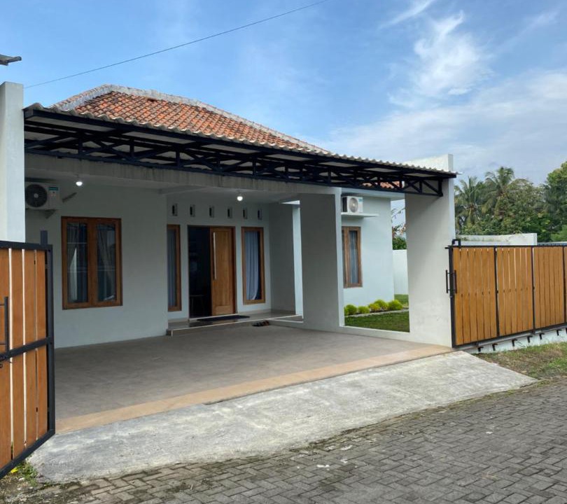 Photo of Buildings in Mertoyudan