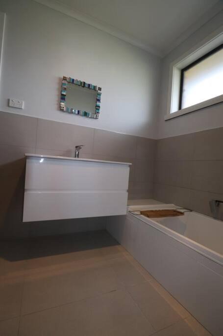 Photo of Bathroom in Devon Hills