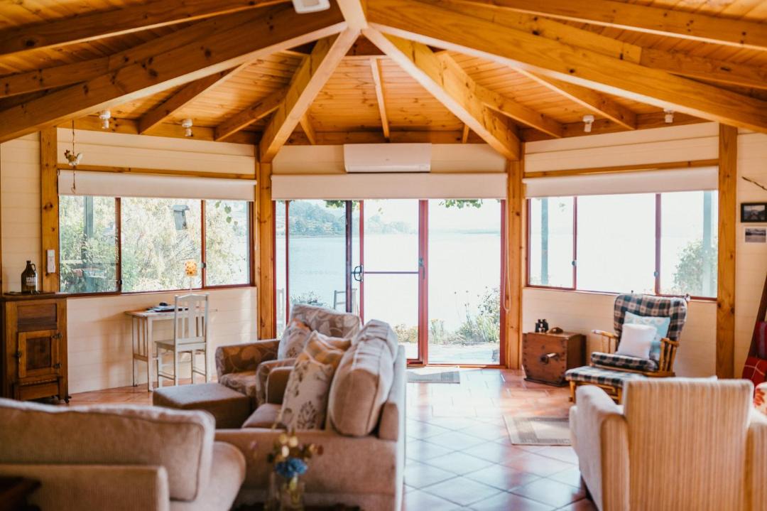 Photo of Livingroom in Castle Forbes Bay