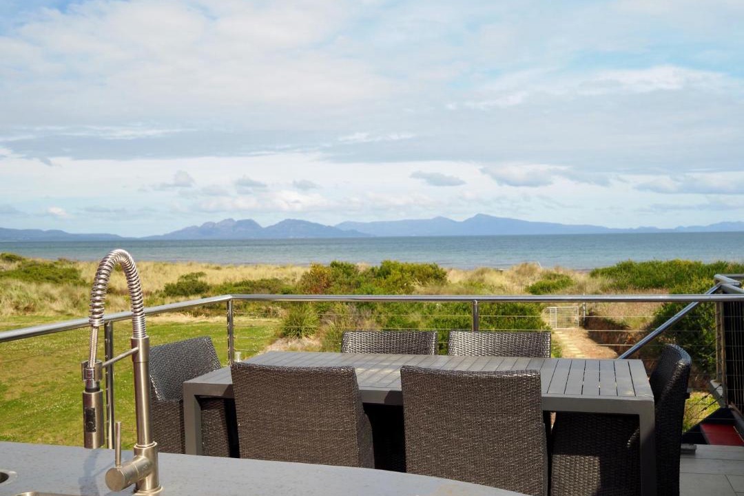 Photo of Patio Balcony in Dolphin Sands