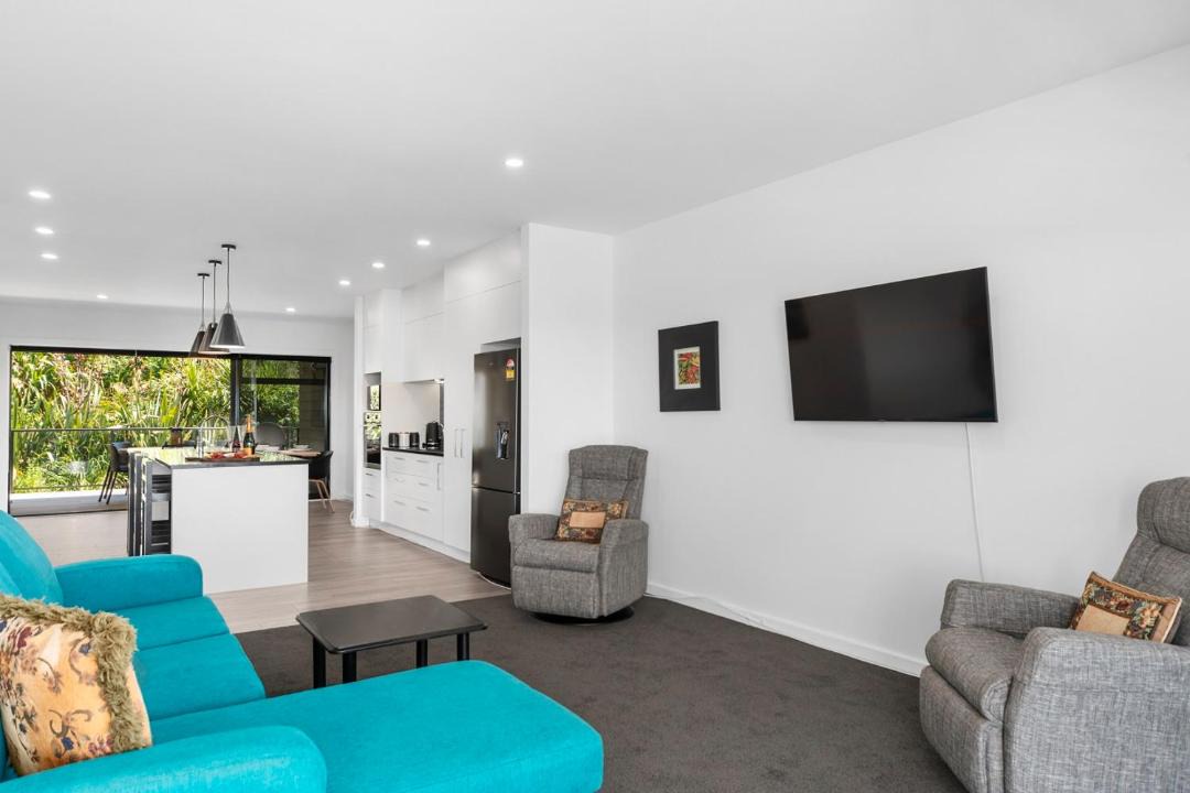 Photo of Livingroom in Nukuhau