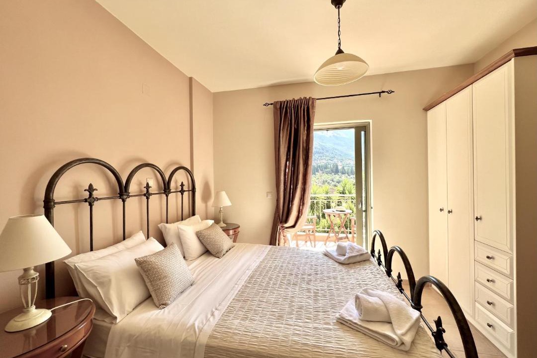 Photo of Bedroom in Mousata
