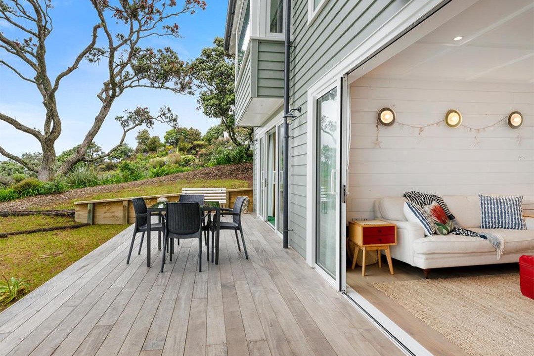 Photo of Patio Balcony in Hatfields Beach