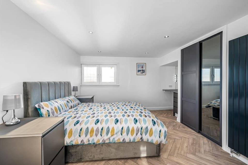 Photo of Bedroom in Arbroath