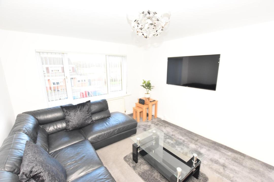 Photo of Livingroom in Airdrie