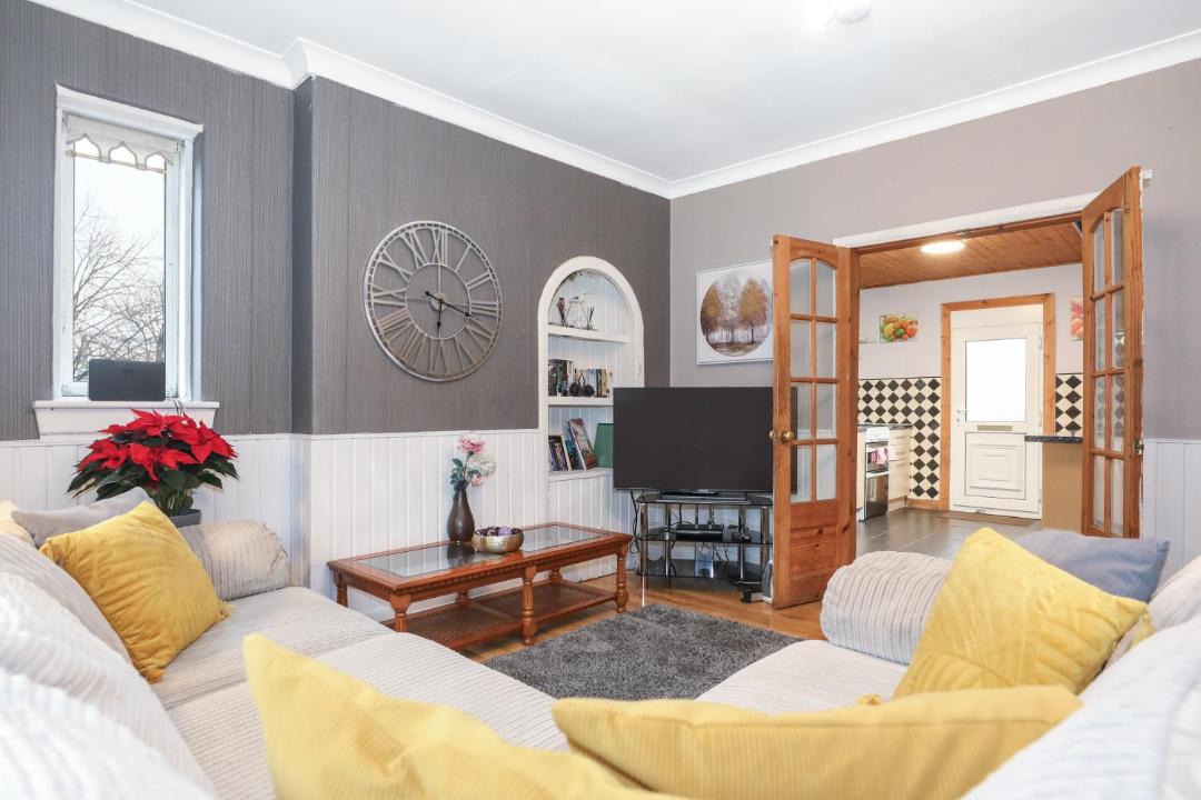 Photo of Livingroom in Gilmerton