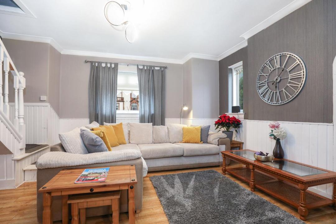 Photo of Livingroom in Gilmerton