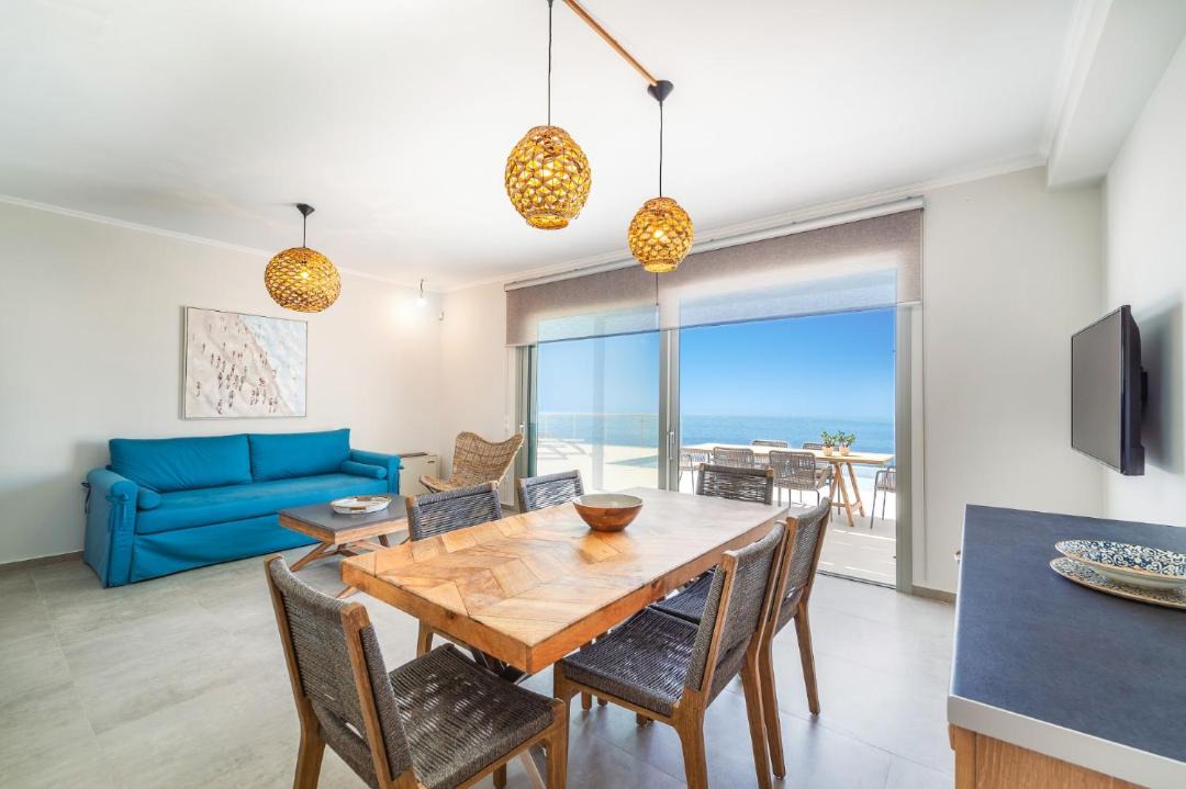 Photo of Livingroom in Drimonas