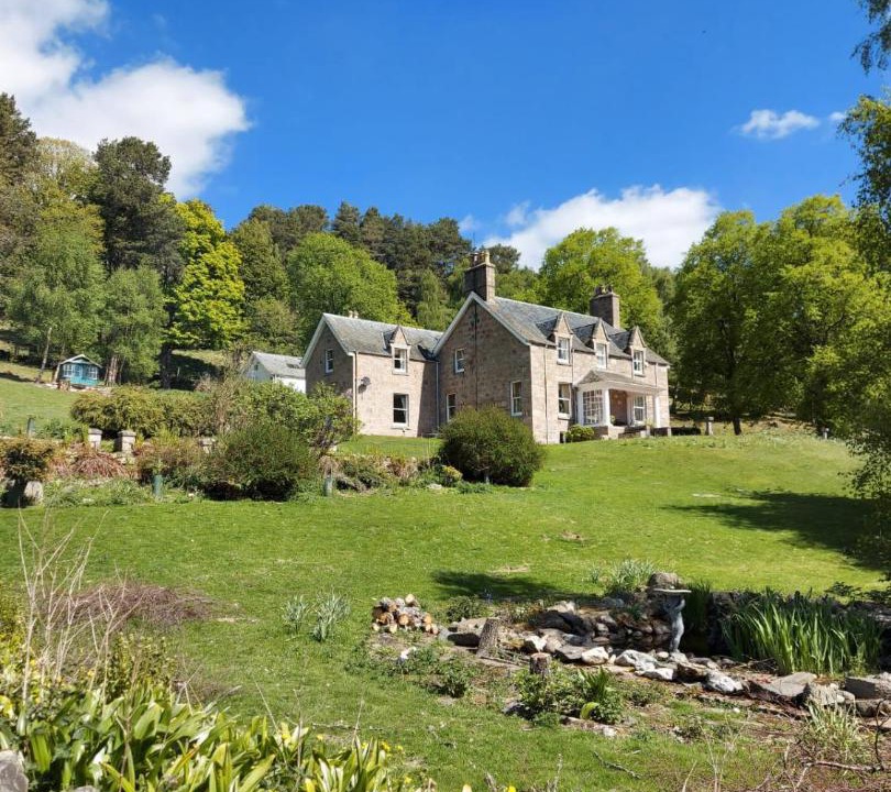 Photo of Others in Ballater