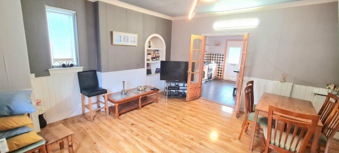 Photo of Livingroom in Gilmerton