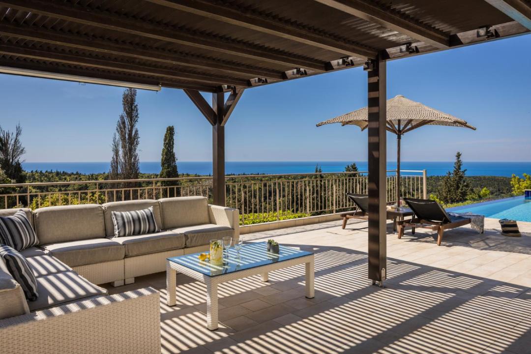 Photo of Patio Balcony in Antipata