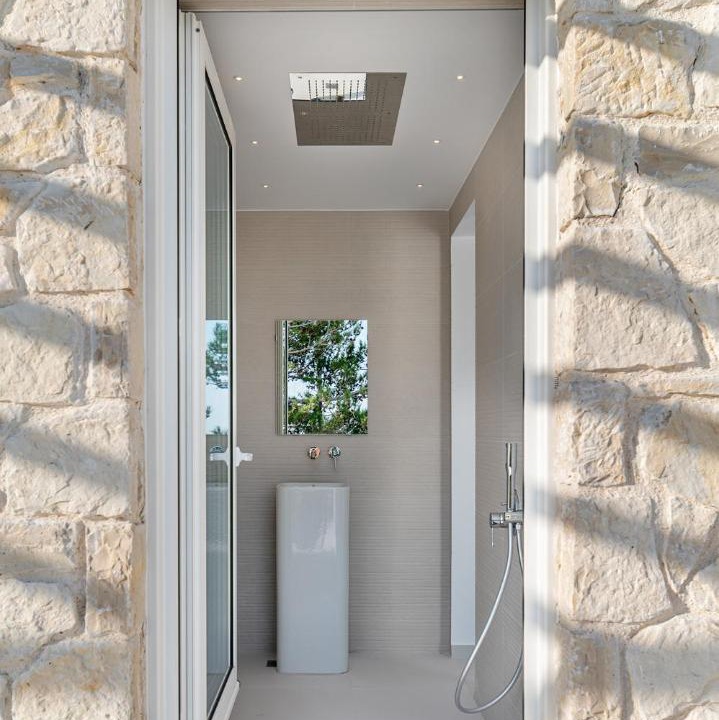 Photo of Bathroom in Achlia