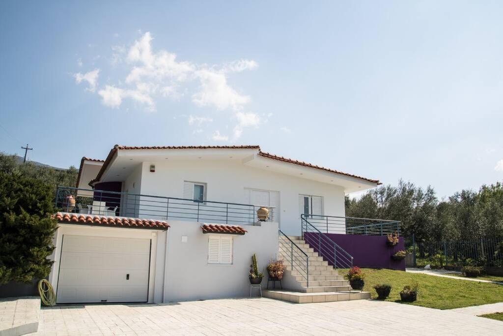 Photo of Buildings in Kalamata