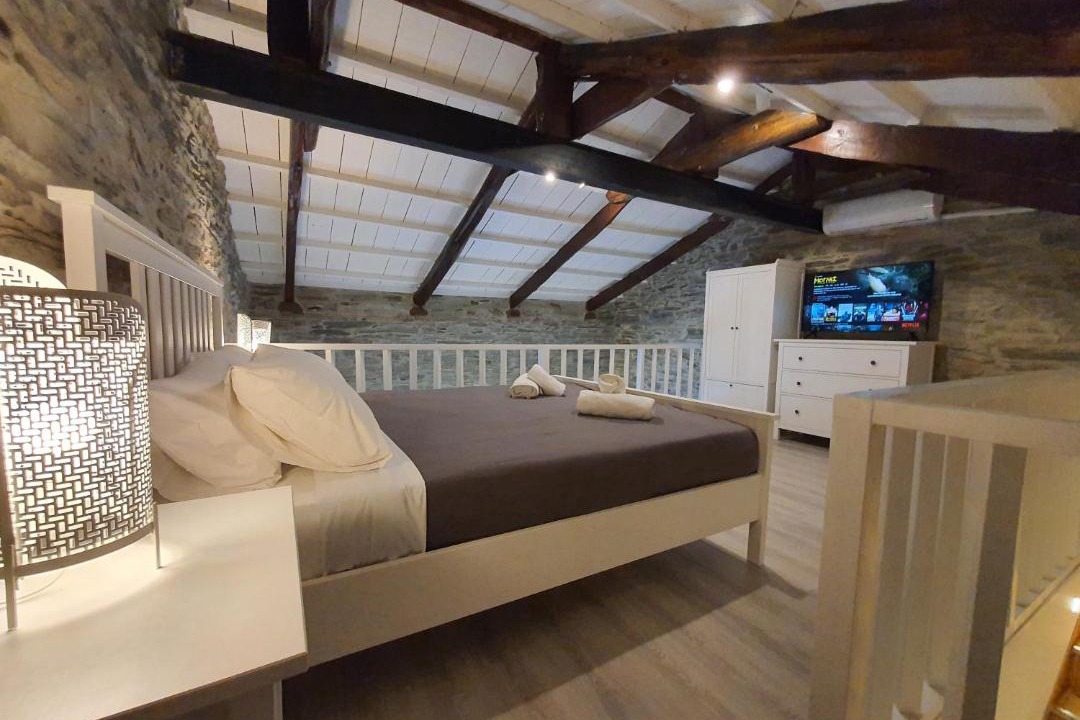 Photo of Livingroom in Paleopolis