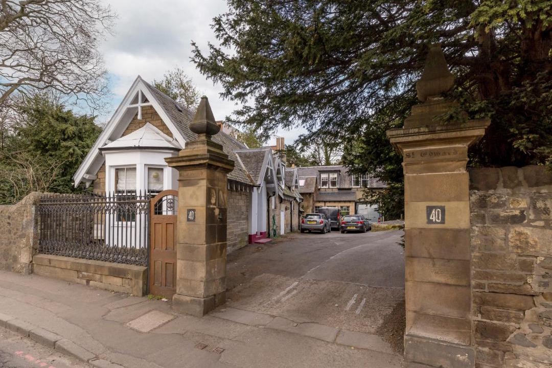 Photo of Buildings in Murrayfield