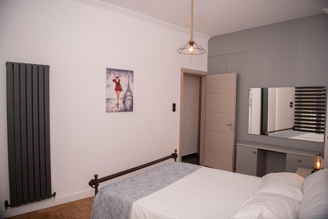 Photo of Bedroom in Nikaia