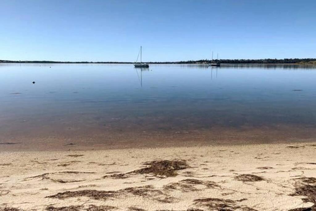 Photo of Others in Binalong Bay