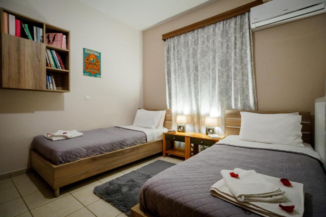 Photo of Others in Alikanas