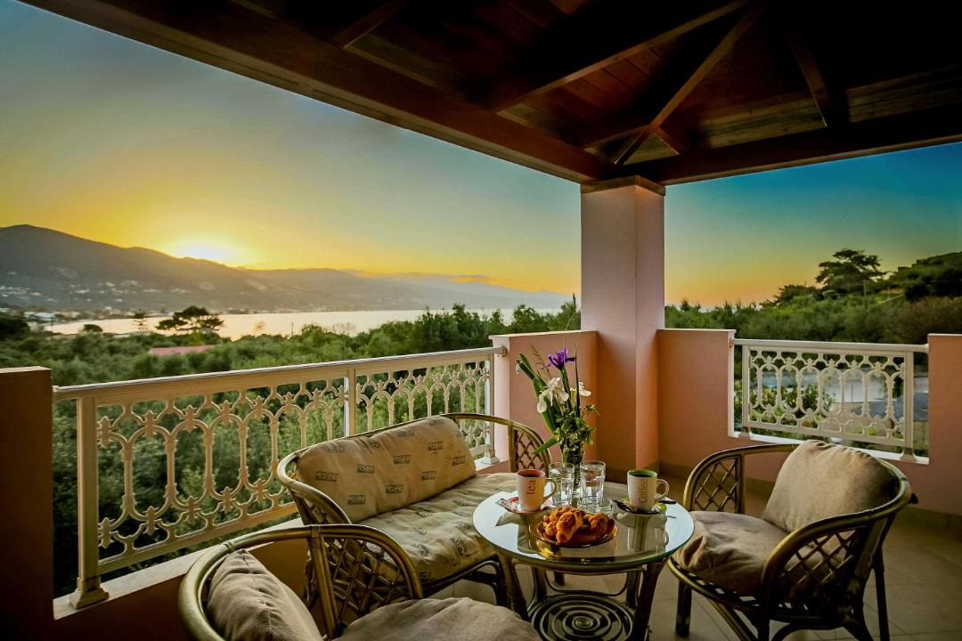 Photo of Patio Balcony in Alikanas