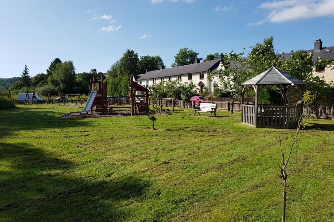 Photo of Buildings in Balnain
