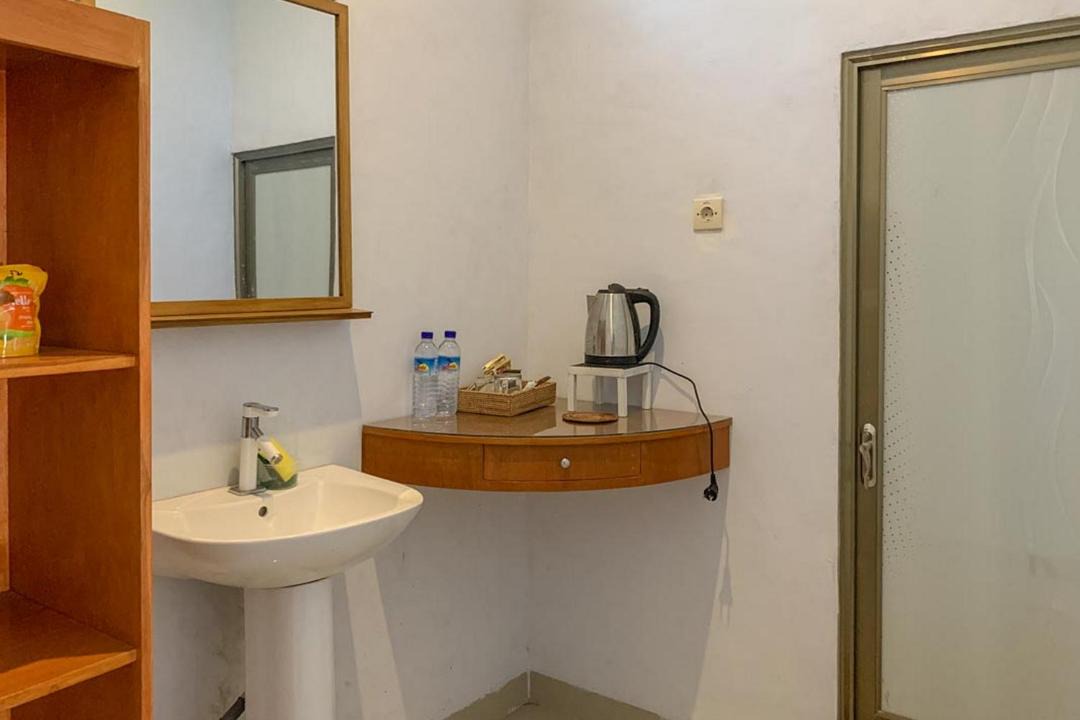 Photo of Bathroom in Labuhan Pandan