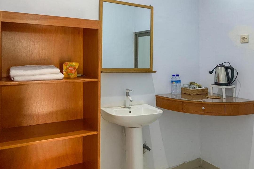 Photo of Bathroom in Labuhan Pandan