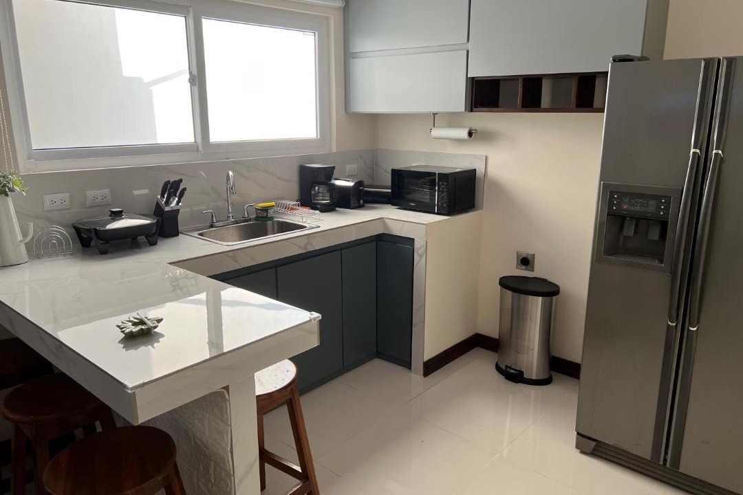 Photo of Kitchen in Roble