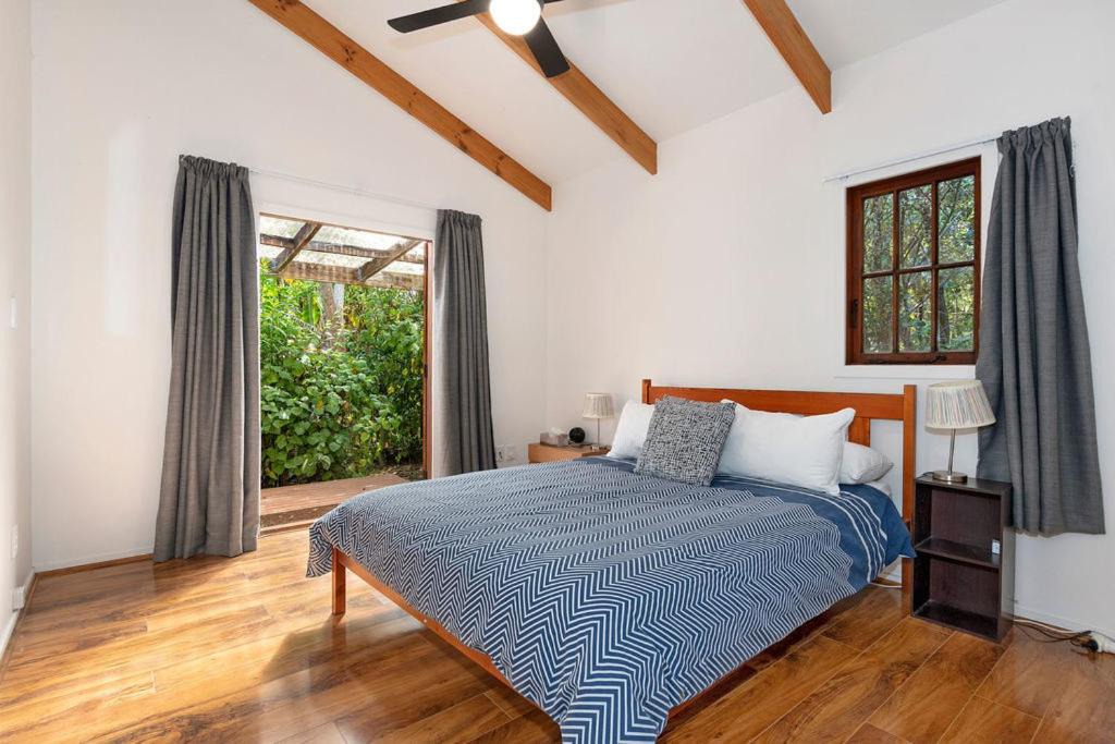 Photo of Bedroom in Matapouri