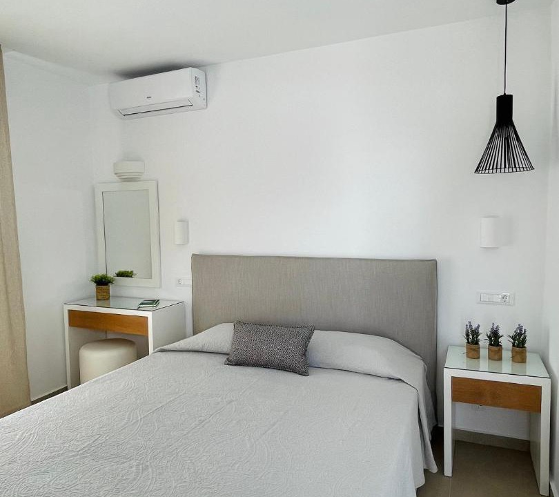 Photo of Bedroom in Platis Gialos