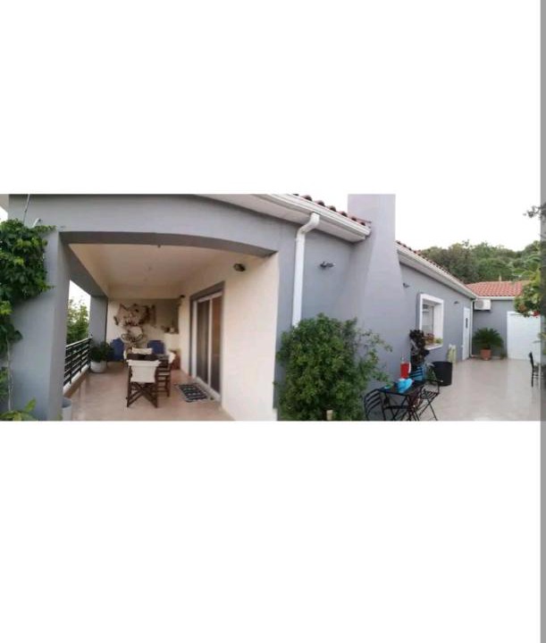 Photo of Buildings in Pastra