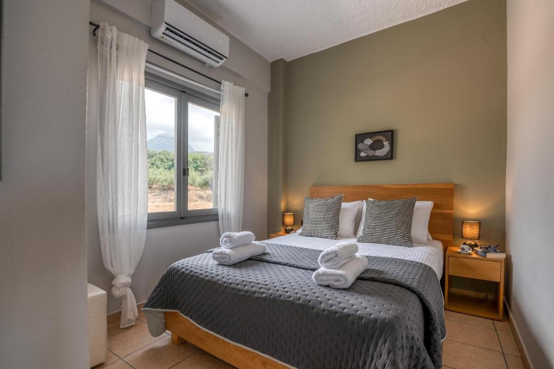 Photo of Bedroom in Limeniskos