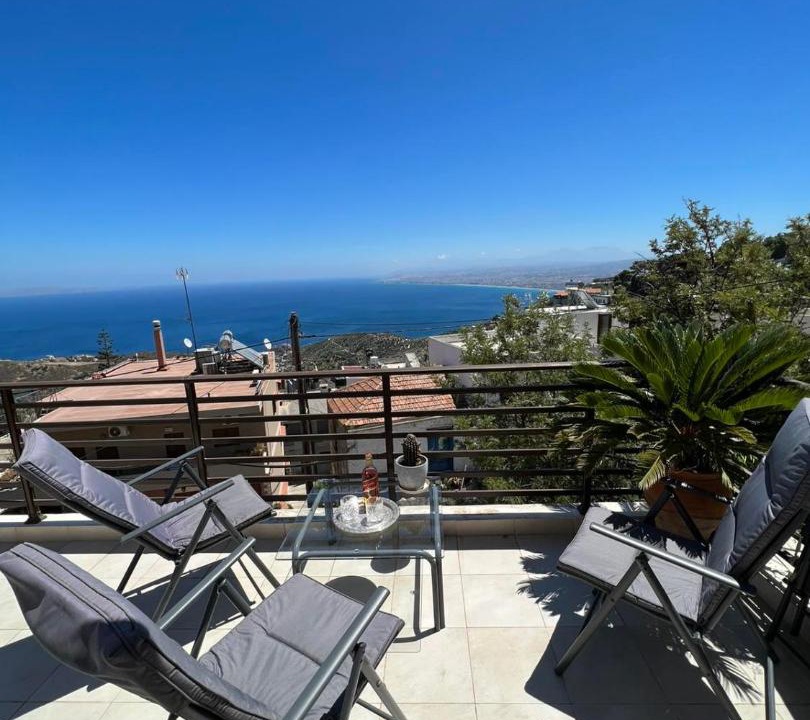 Photo of Patio Balcony in Rodhia
