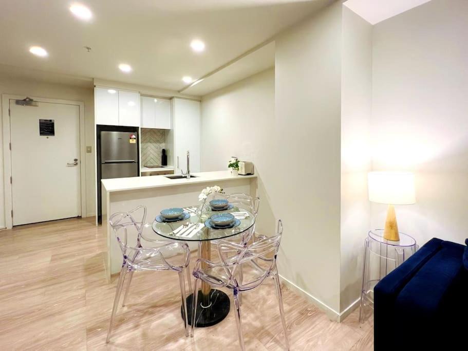 Photo of Livingroom in Auckland Central Business District