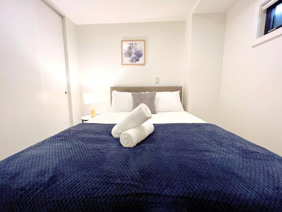 Photo of Bedroom in Auckland Central Business District