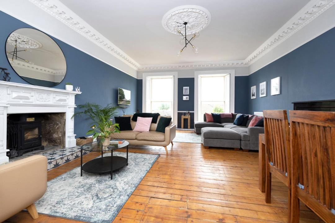Photo of Livingroom in Eskbank