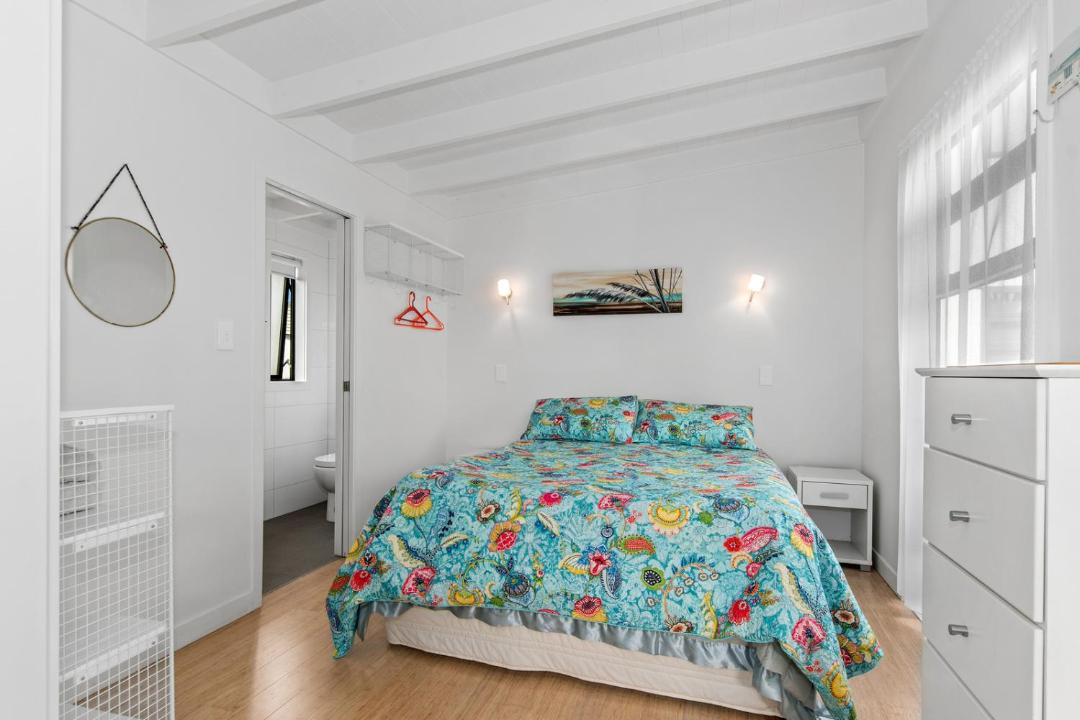 Photo of Bedroom in Matapouri