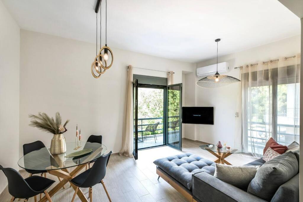 Photo of Livingroom in Elefsina