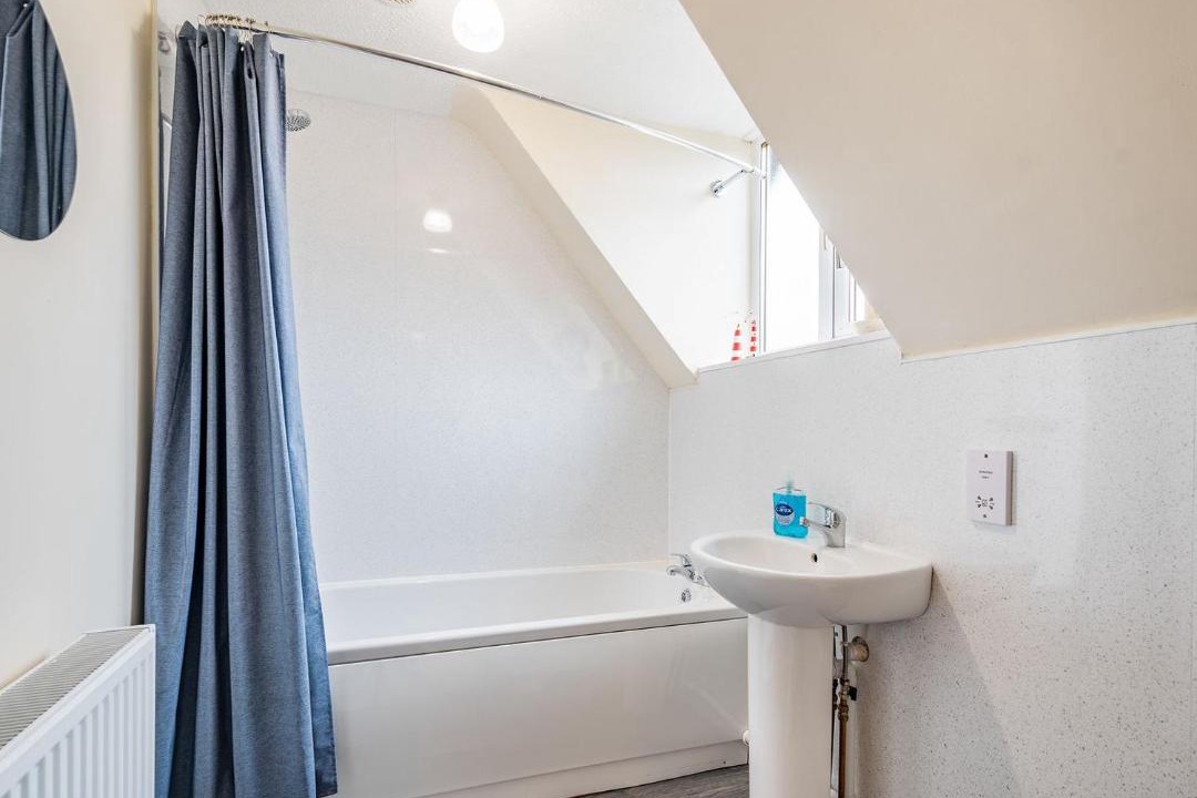 Photo of Bathroom in Coulter