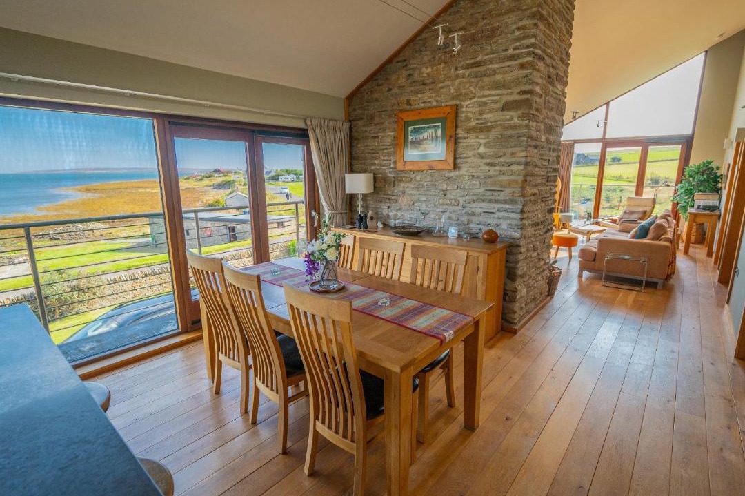 Photo of Livingroom in Hoy Island