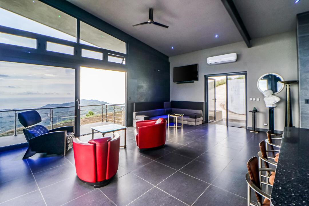 Photo of Livingroom in Jaco